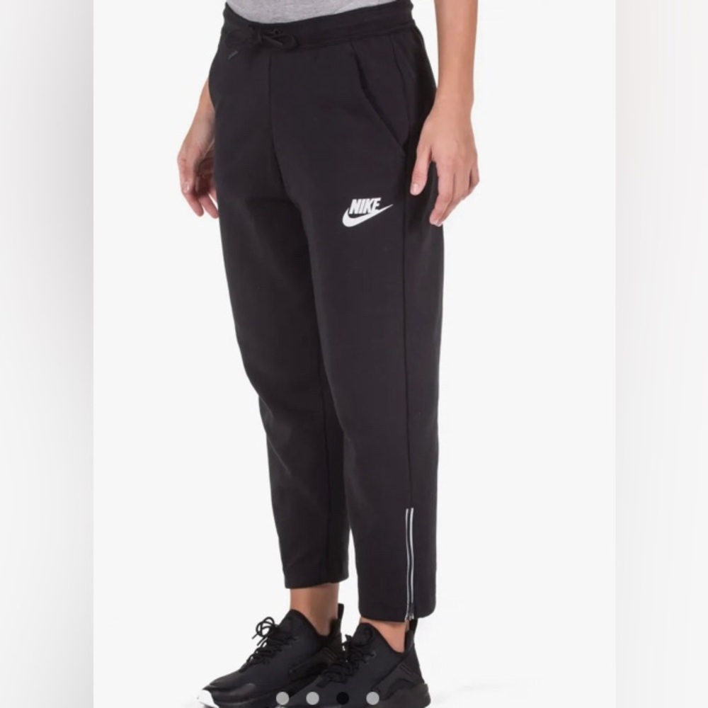 NIKE W NSW AV15 PANT SNKR 884410-010 NWT